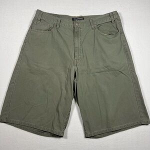 Vintage Y2K Levis Silvertab Army Green Baggy Shorts Mens Size 38 12.5” Inseam